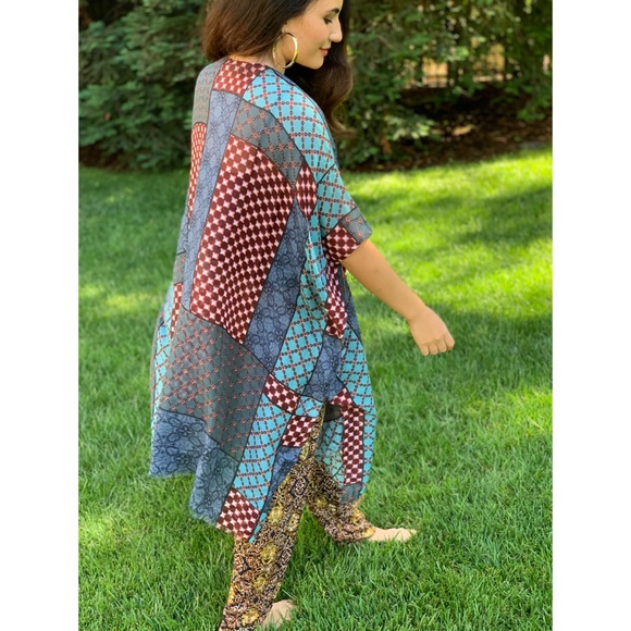 🆕Free People || Multi-Printed Kimono - Picture 4 of 16